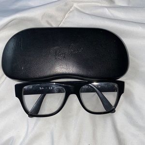 Ray bans stylish glasses